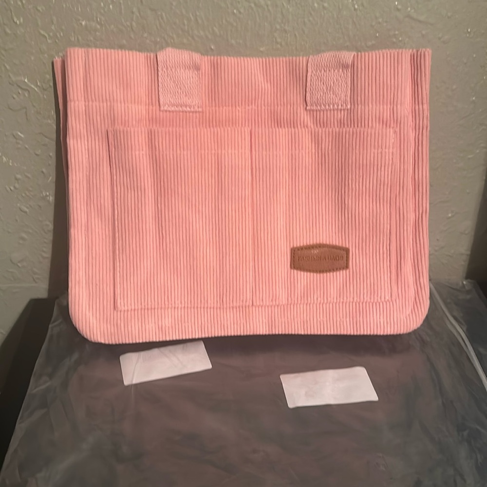 Pink tote